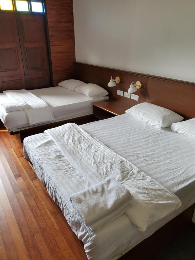 ลิตเติล กัมปัง สตูอิโอ Hotel เตลุคอินทัน ภายนอก รูปภาพ